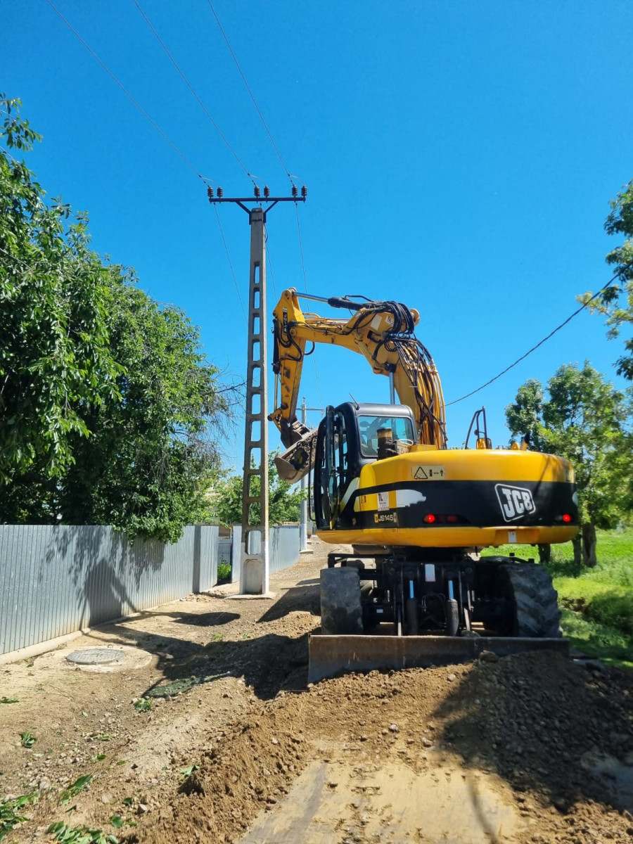 Excavator JCB JS145W, 2012, 15 tone