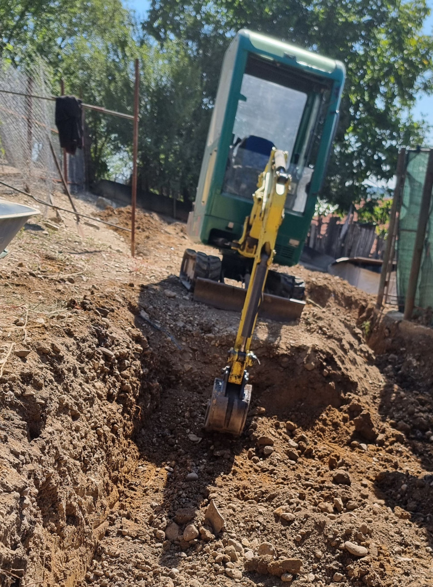 Miniexcavator Yanmar B15-3