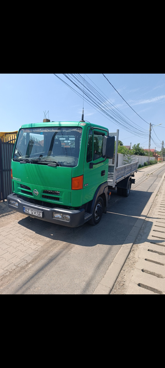 Nissan atleon 3.5 tone