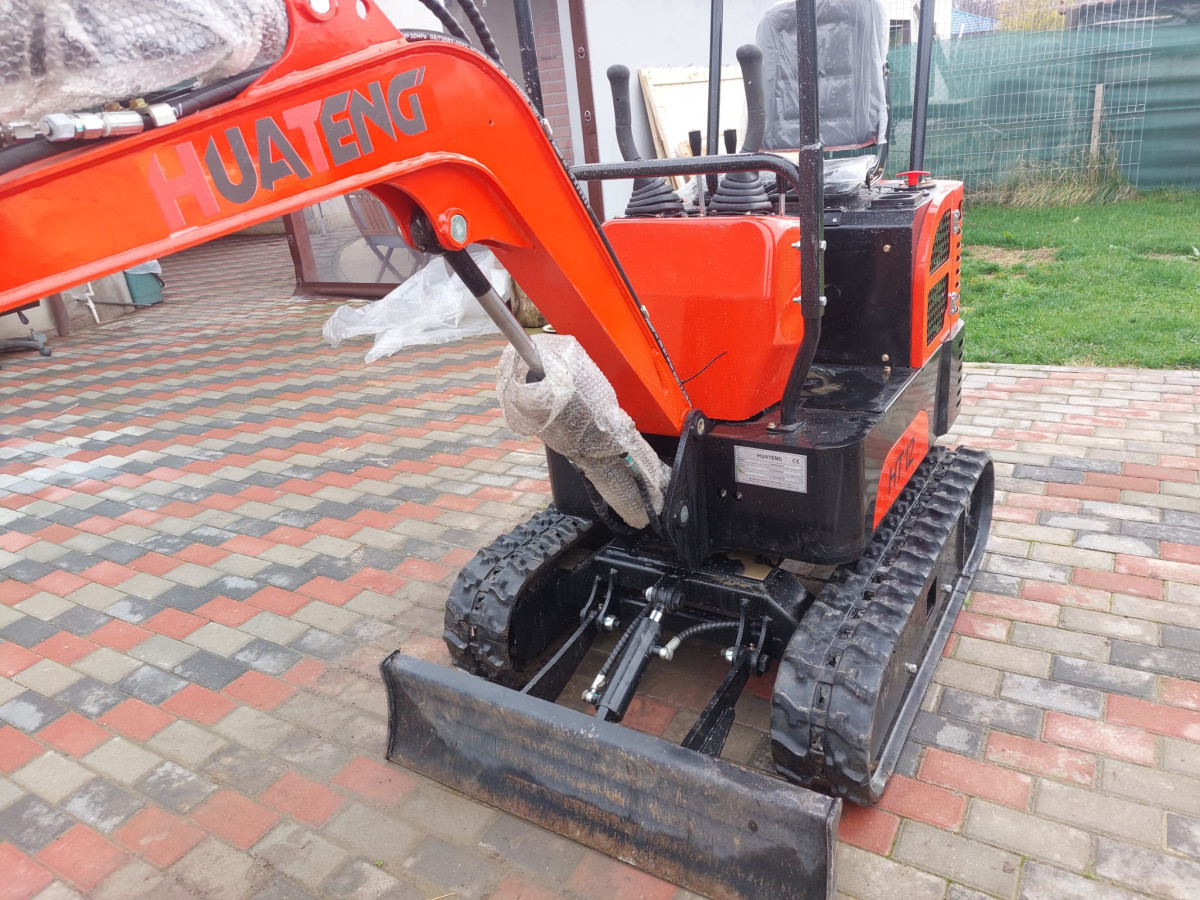 Mini-excavator HT-12 2025