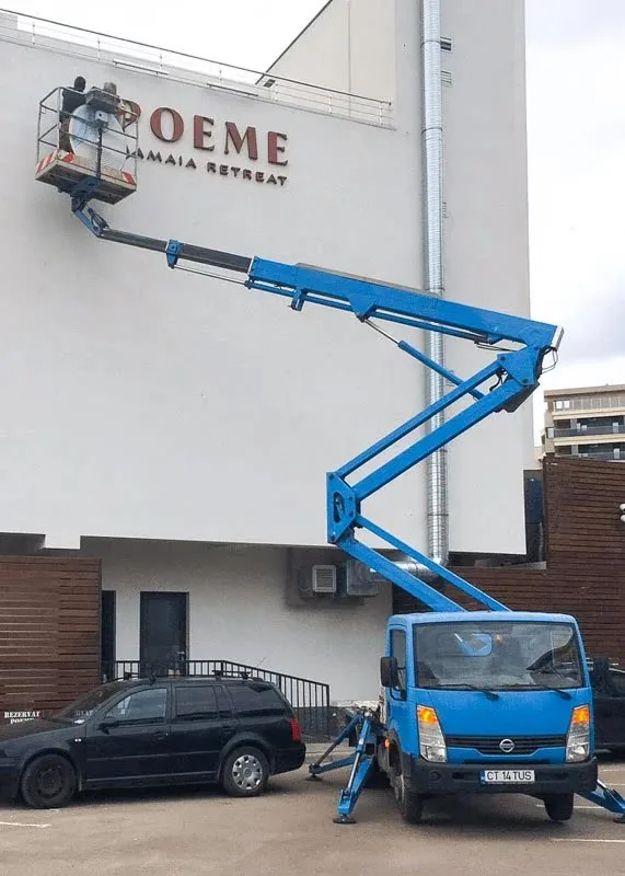 Închiriere nacelă pe camion 22 m, Nissan Cabstar cu Tecchio M22, Constanța